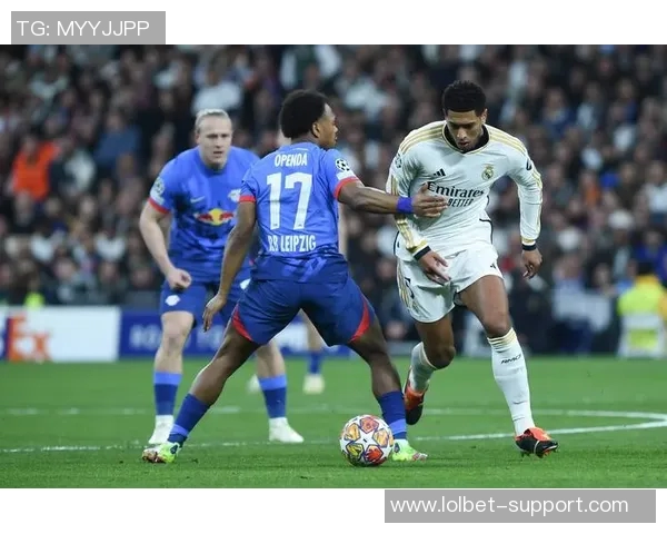 友谊赛精彩回顾那不勒斯与皇马战成平局绝杀瞬间引发热议