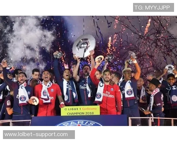 德甲精彩对决那不勒斯与本菲卡战成平局全场高潮迭起集锦回顾