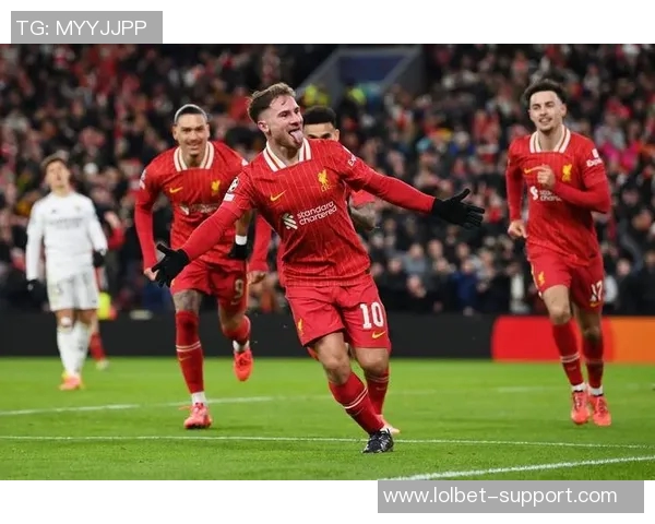 英超激战:里昂逆转国米红牌争议引发全场热议与数据分析 英超激战:里昂逆转国米红牌争议引发全场热议与数据分析