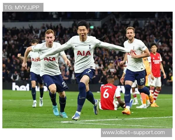 欧联杯焦点战那不勒斯与多特蒙德互交白卷赛后点评引发热议 欧联杯焦点战那不勒斯与多特蒙德互交白卷赛后点评引发热议