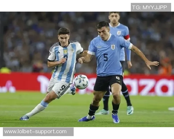 友谊赛：拜仁3-2巴黎圣日耳曼！乌龙球瞬间引爆全场转会传闻